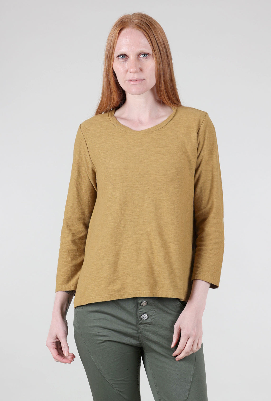 Cut Loose Side Vent Crew T-Shirt, Brass