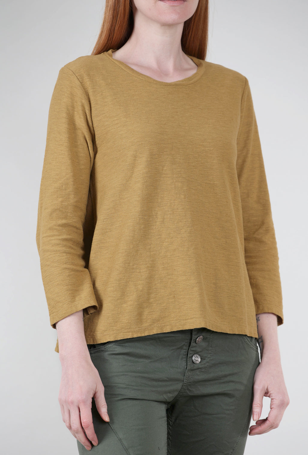 Cut Loose Side Vent Crew T-Shirt, Brass