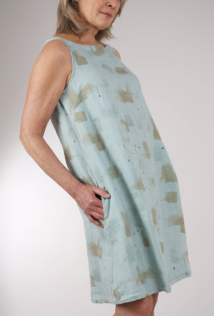 Cut Loose Brushstroke Linen Shift Dress, Moonlight