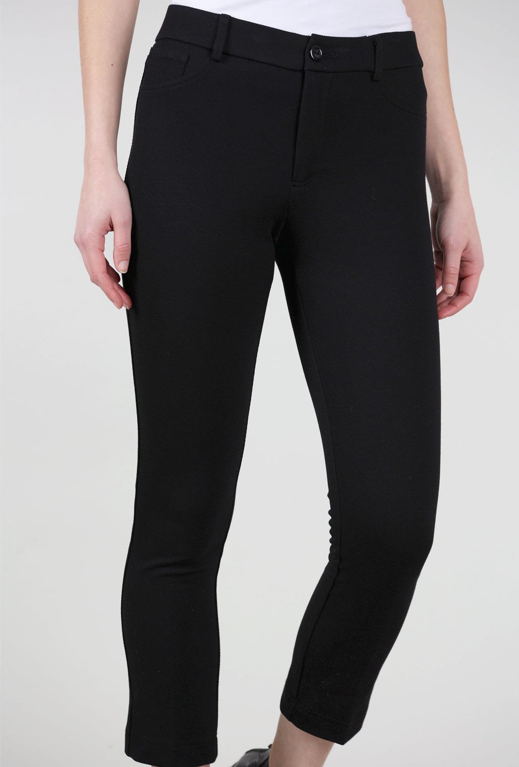 Peace of Cloth Hayes Crop Pant, Black