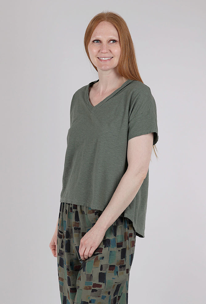 Cut Loose Deep Vee Tee, Clay