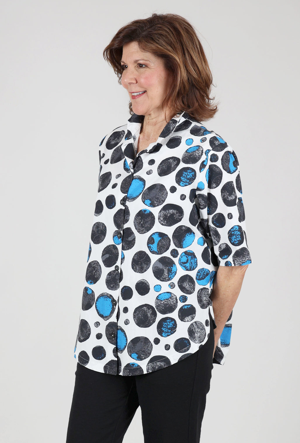 M Square Conquer Shirt, Outline Print