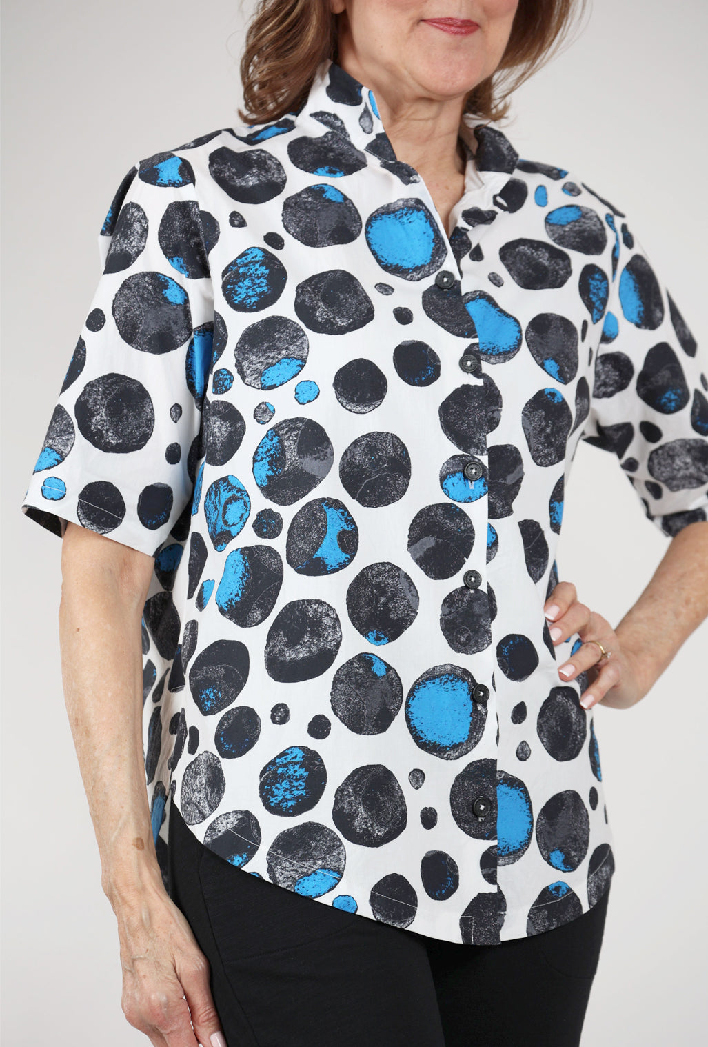 M Square Conquer Shirt, Outline Print
