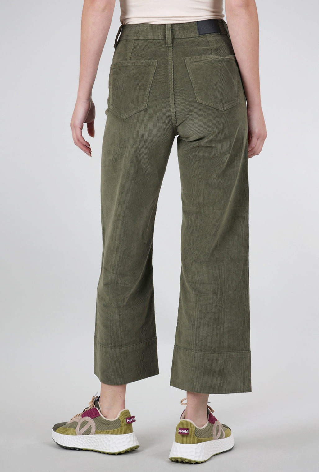 Pistola Cord Penny Crop, Olive Martini