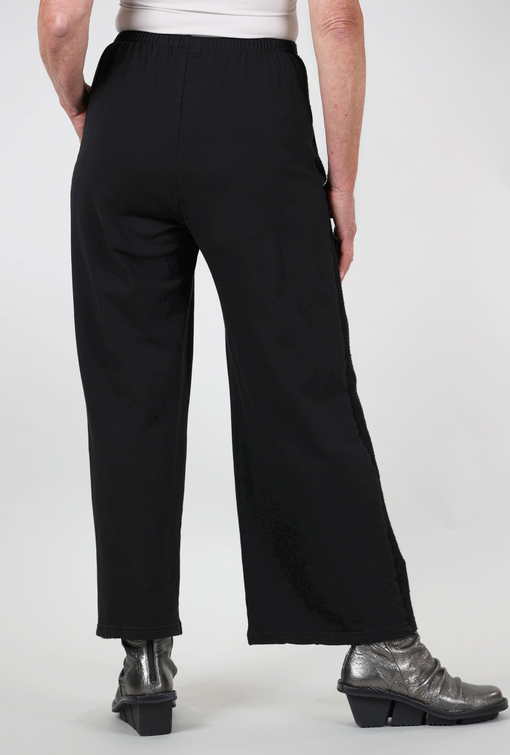 Fenini Contrast-Inset Fleece Pant, Black