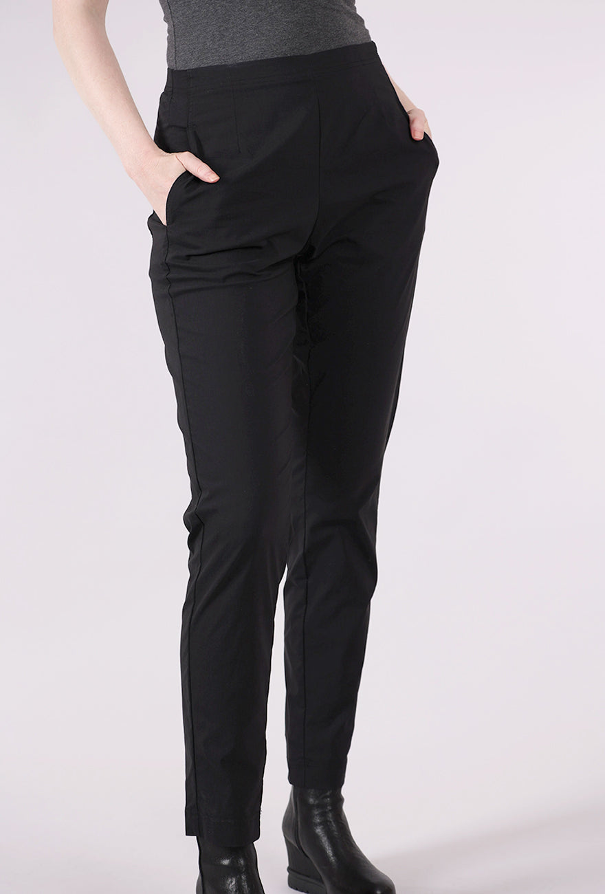 Rundholz Cotton-Linen Taper Trouser, Black