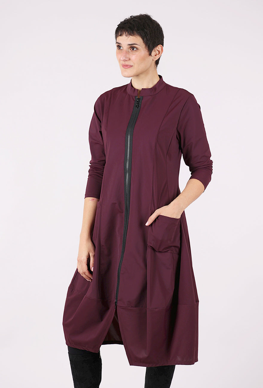 Kozan Van Dracket, Port