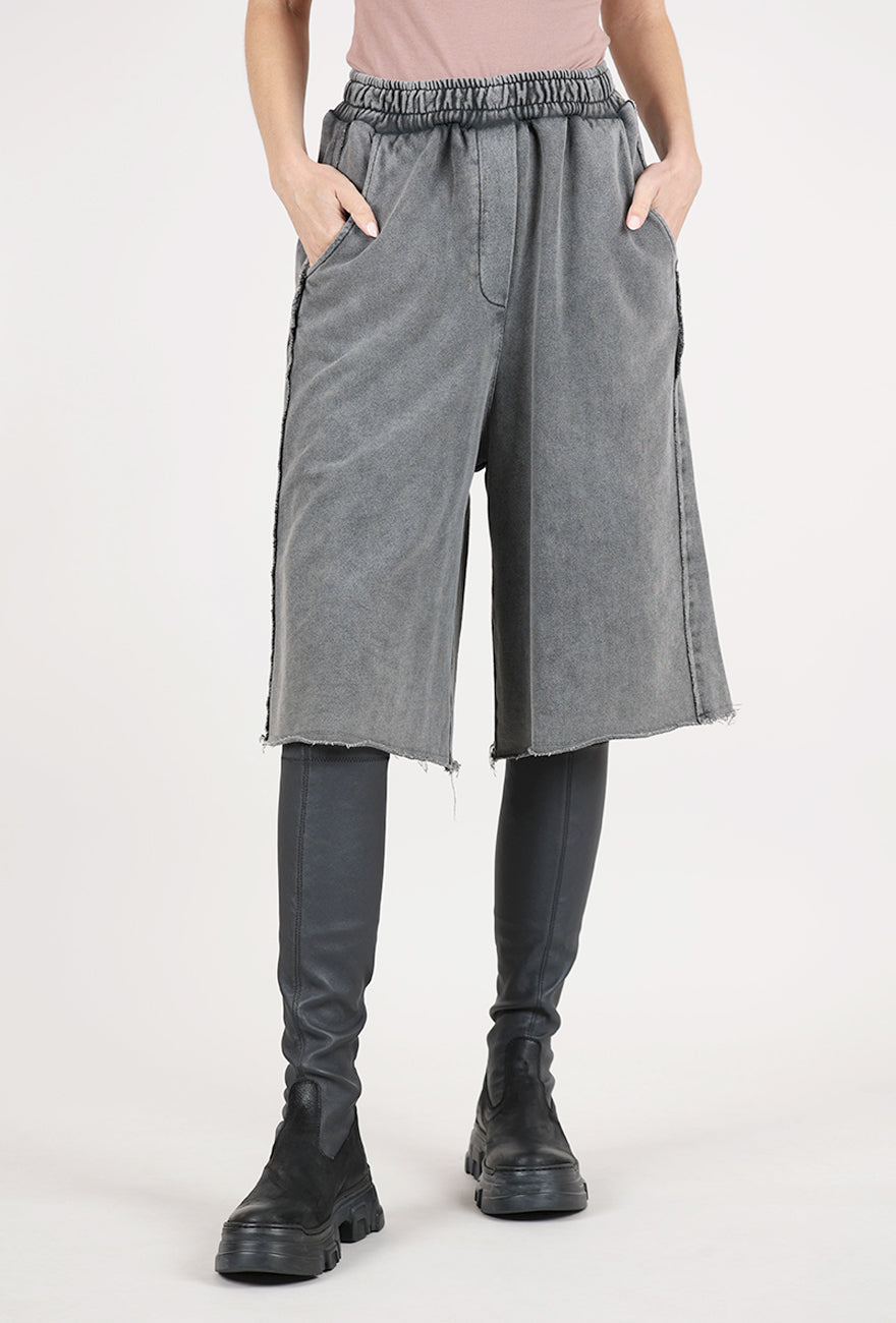 Baci Bermuda Sweat Shorts, Vintage Silver