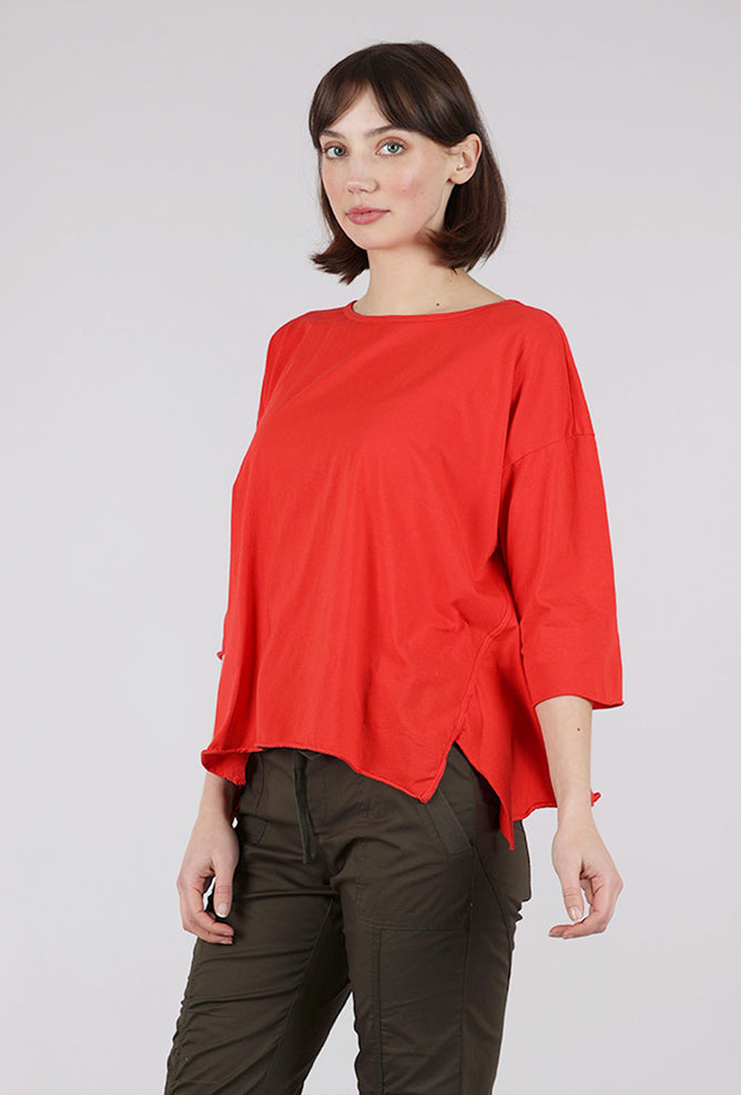 M Square Curved Seaming Tee, Red