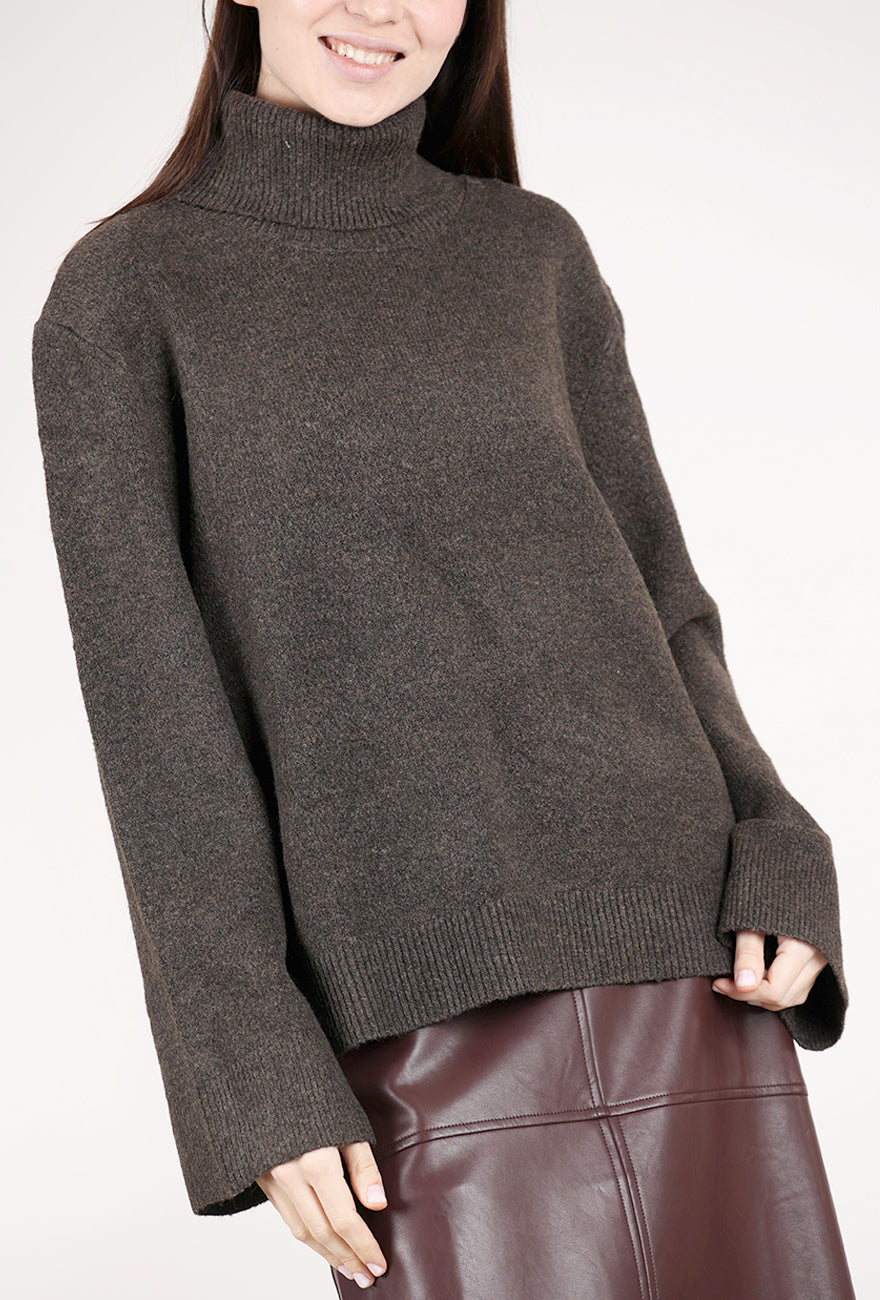 Grade & Gather Slouchy Terri Tneck, Chestnut