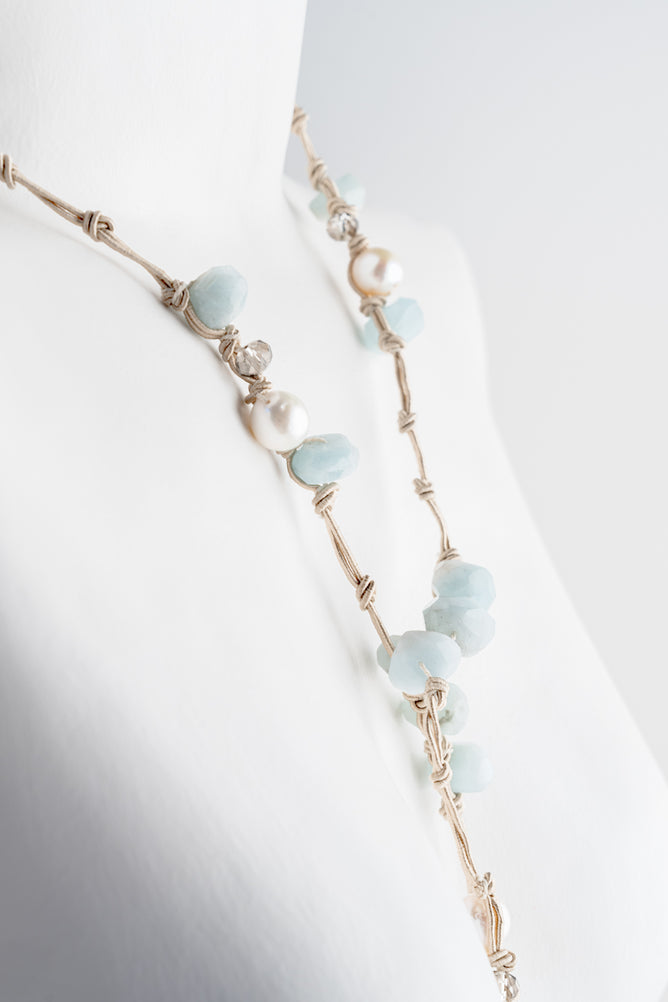 Mela Anna Pearl Necklace