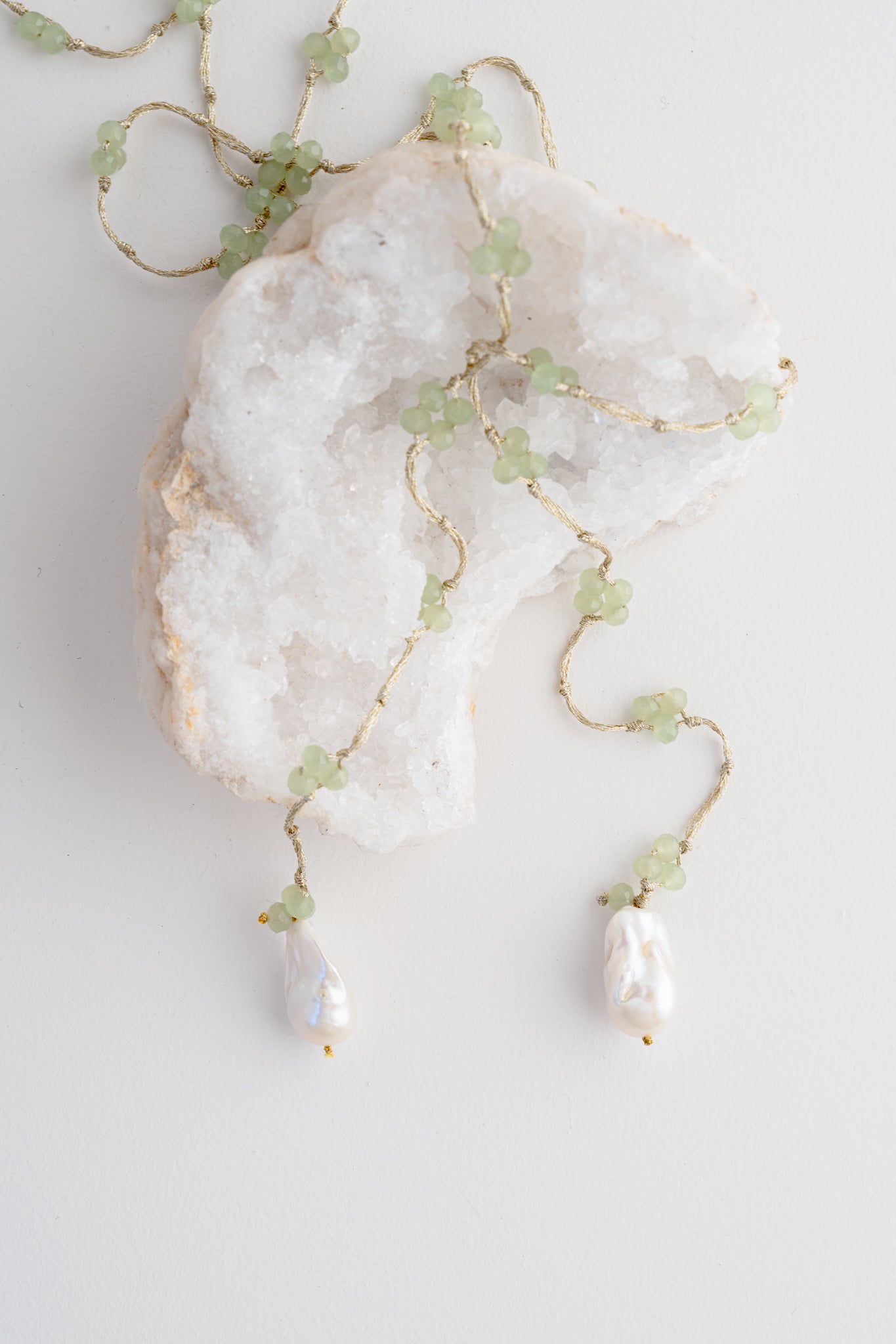 Mela Meryl Pearl Necklace - Sage Green