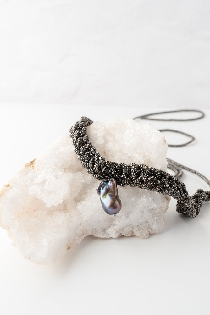 Mela Vittoria Pearl Choker