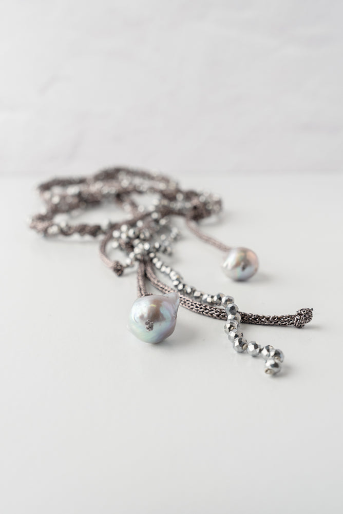 Mela Treccia Pearl Necklace - Gunmetal