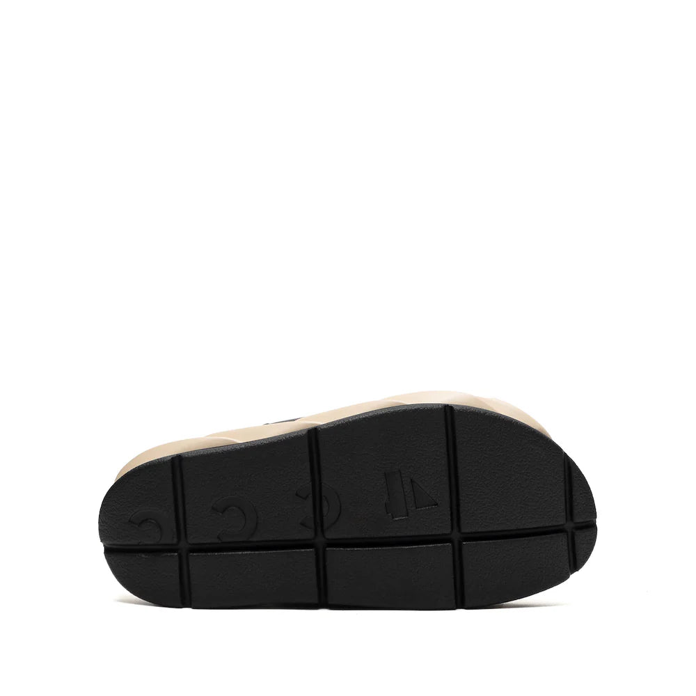 4CCCCEES Mellow Moa, Oreo