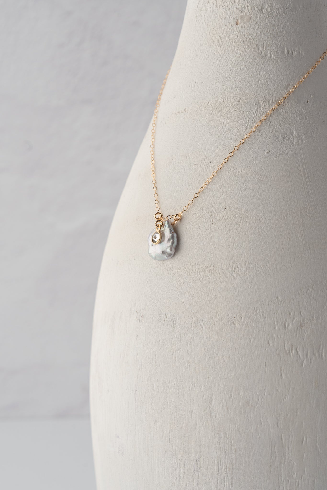 Native Gem Petunia Lavender Pearl Necklace