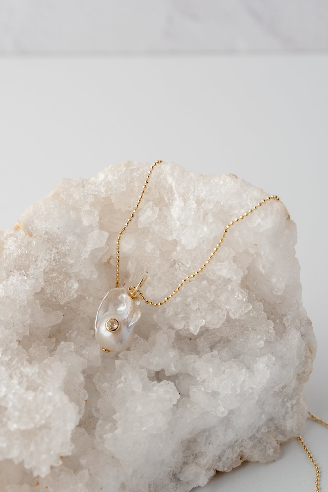 Robindira Unsworth White Baroque Pearl/White Topaz Necklace