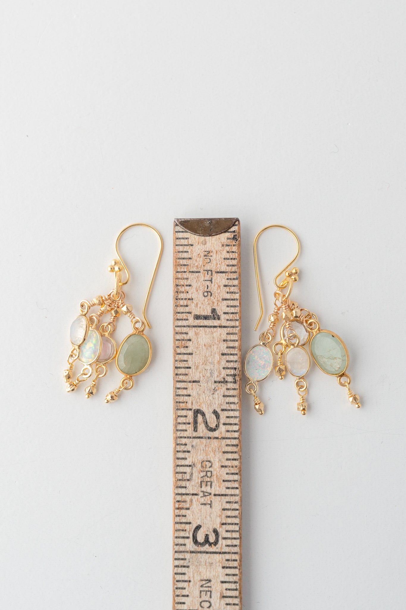 Robindira Unsworth Bezel Snow Mix Earrings