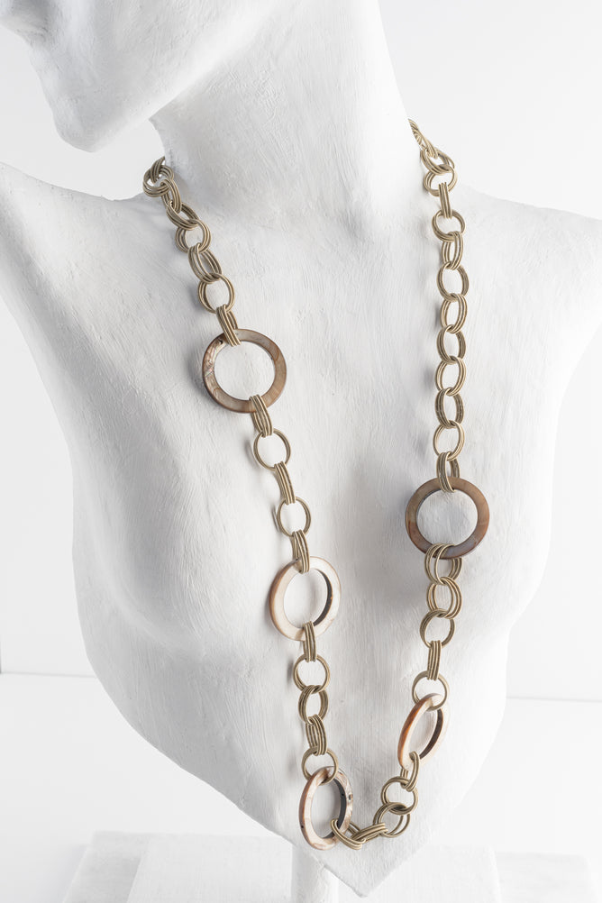 Sea Lily Brie Mother of Pearl Necklace