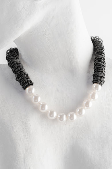 Sea Lily Cari Necklace