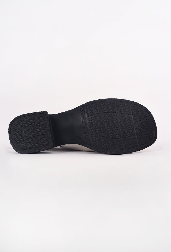 All Black OT Lady Sling, Silver