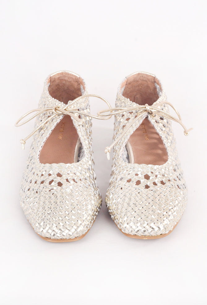 All Black Woven Tie Lady Shoe, Gold