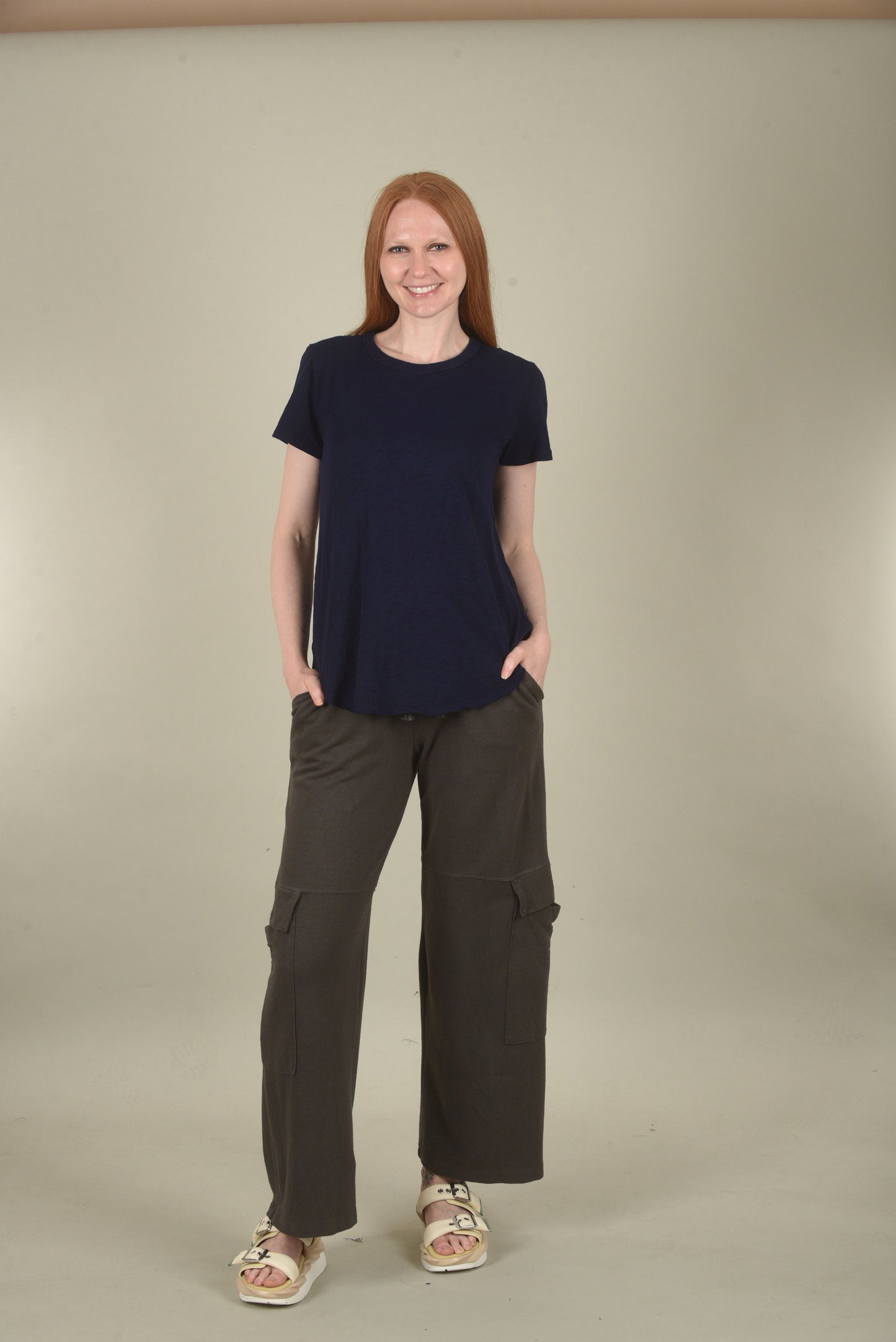Mododoc Crewneck Curve Hem Vee Tee, Navy Licorice