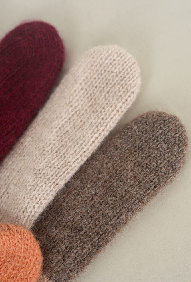 Santacana Madrid Multi Color Finger Wool/Cash Glove, Beige