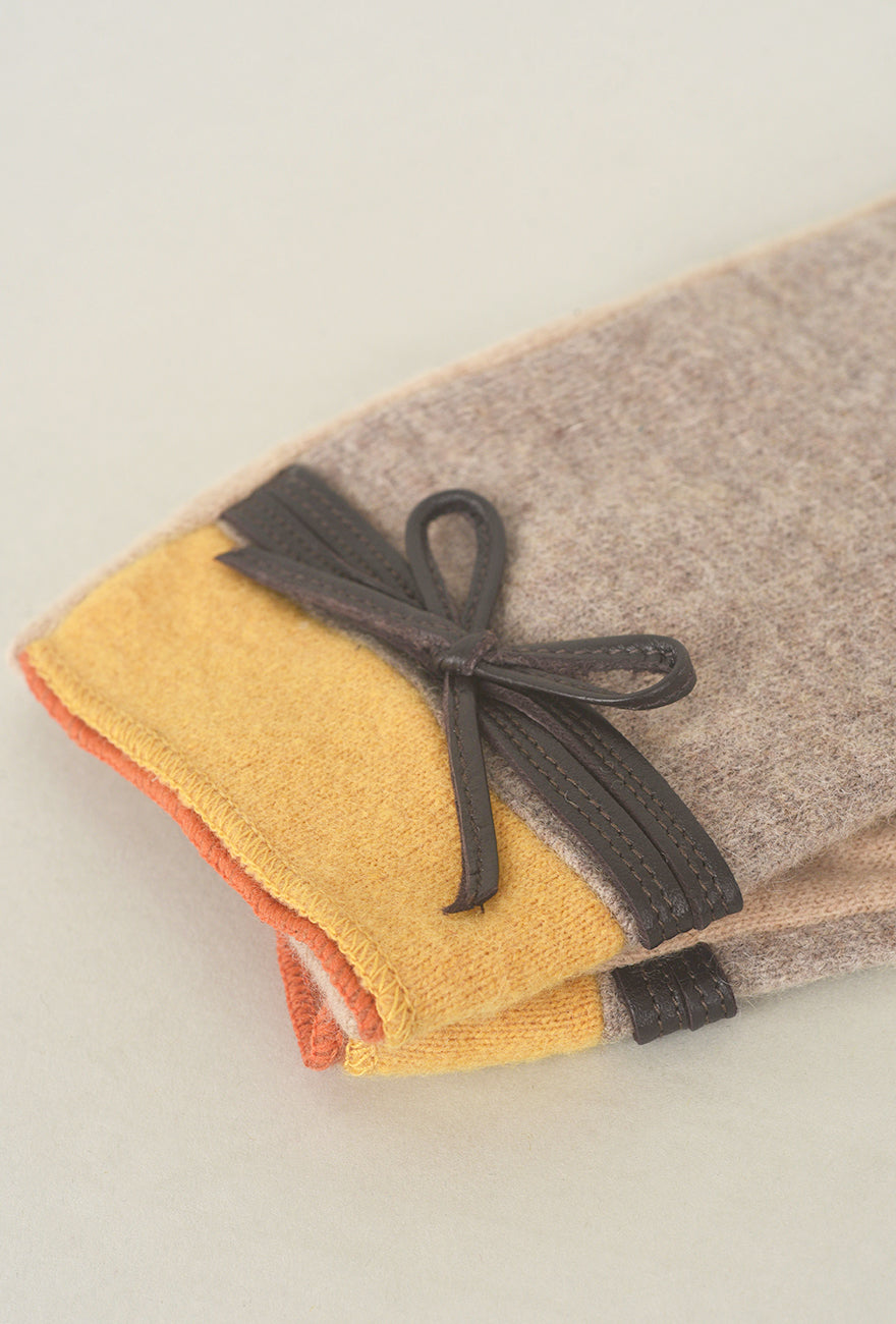 Santacana Madrid Bow Detail Knit Wool/Cashmere Glove, Vison