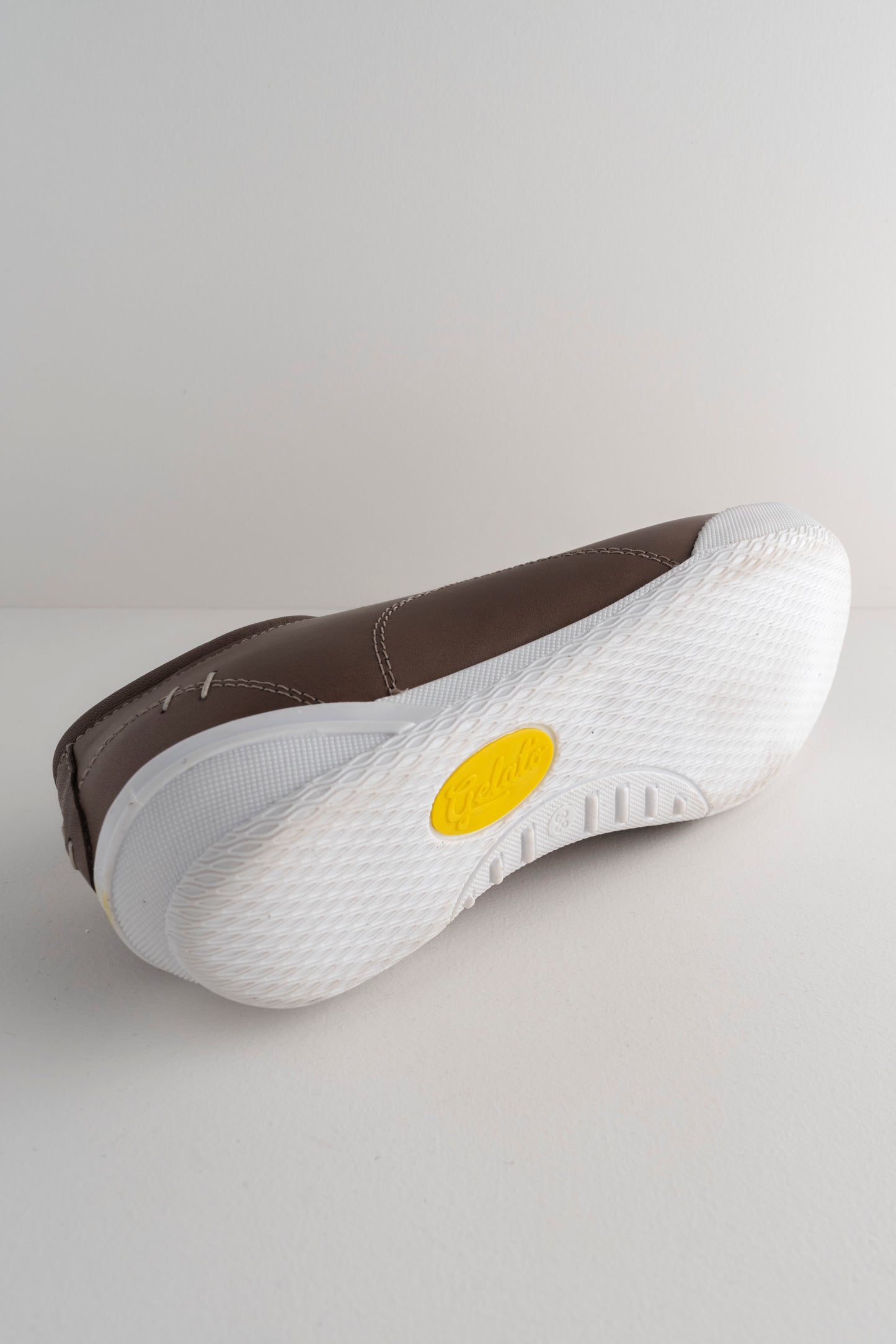 Gelato Tessa II Sneaker, Dark Stone