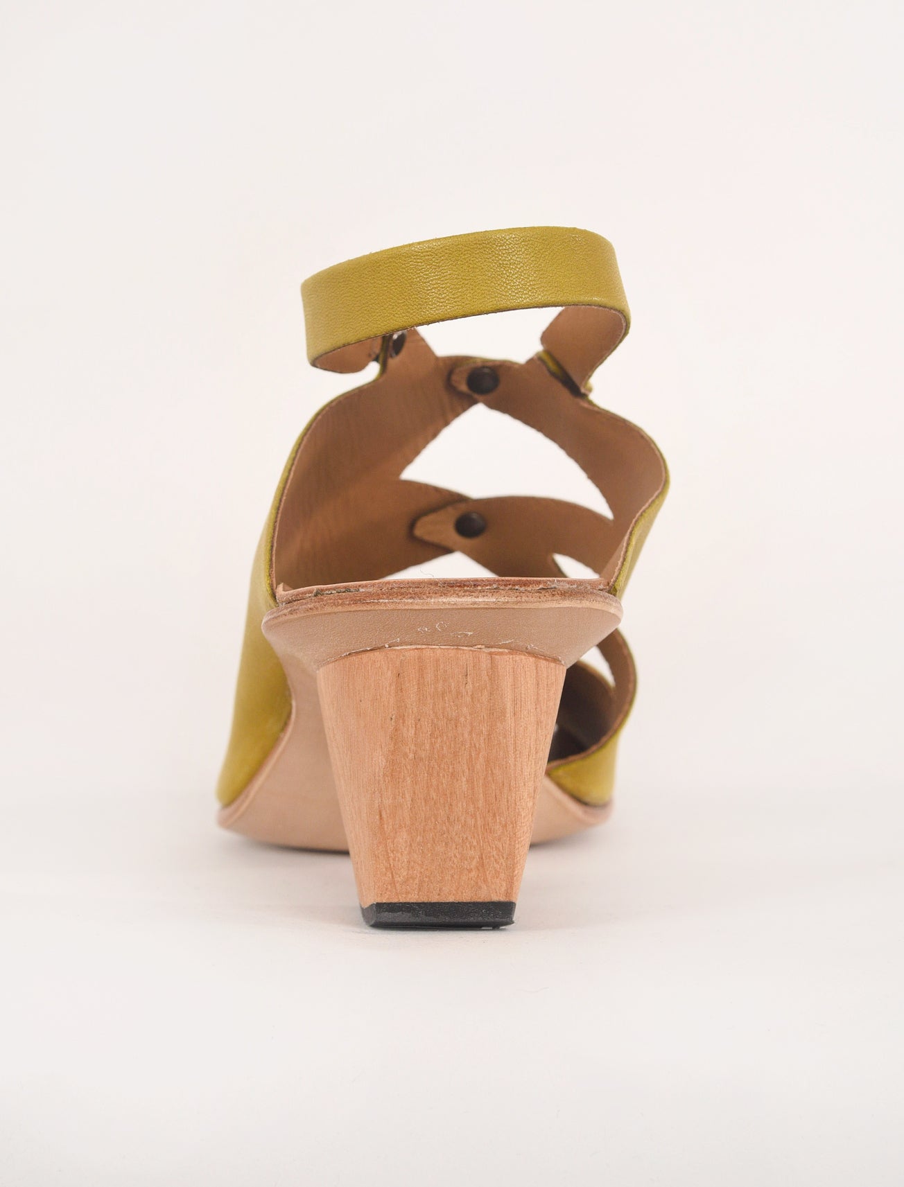 Cydwoq Himalaya Heel, Citrine
