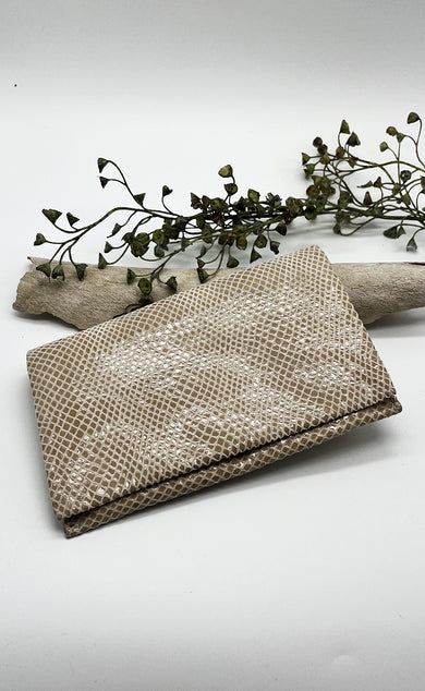 Latico Leathers Gio Leather Wallet, Cream