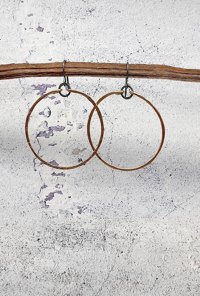 red i jewelry Pill Box Hoops, Gold