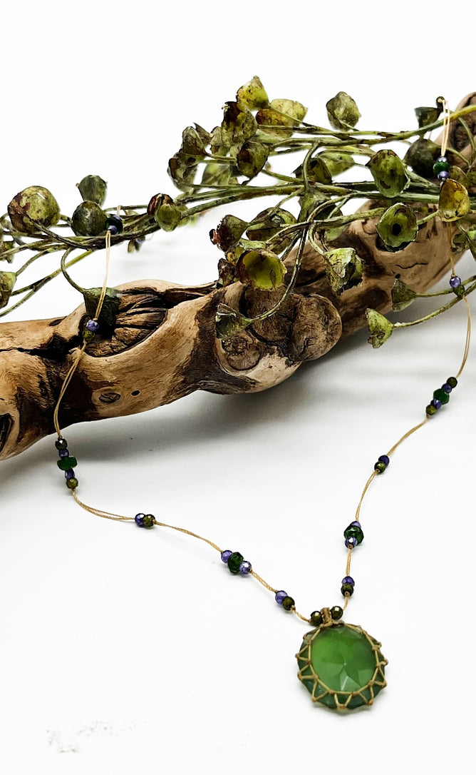 Sharing Bijoux Tibetan Gemstone Pendant, Green Serpentine