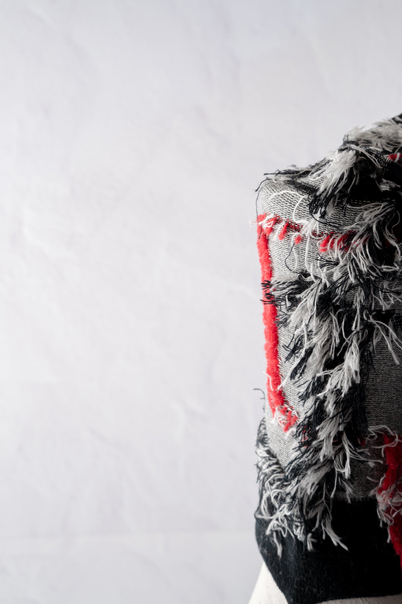 Moyuru Fringe Detail Socks, Black and Red