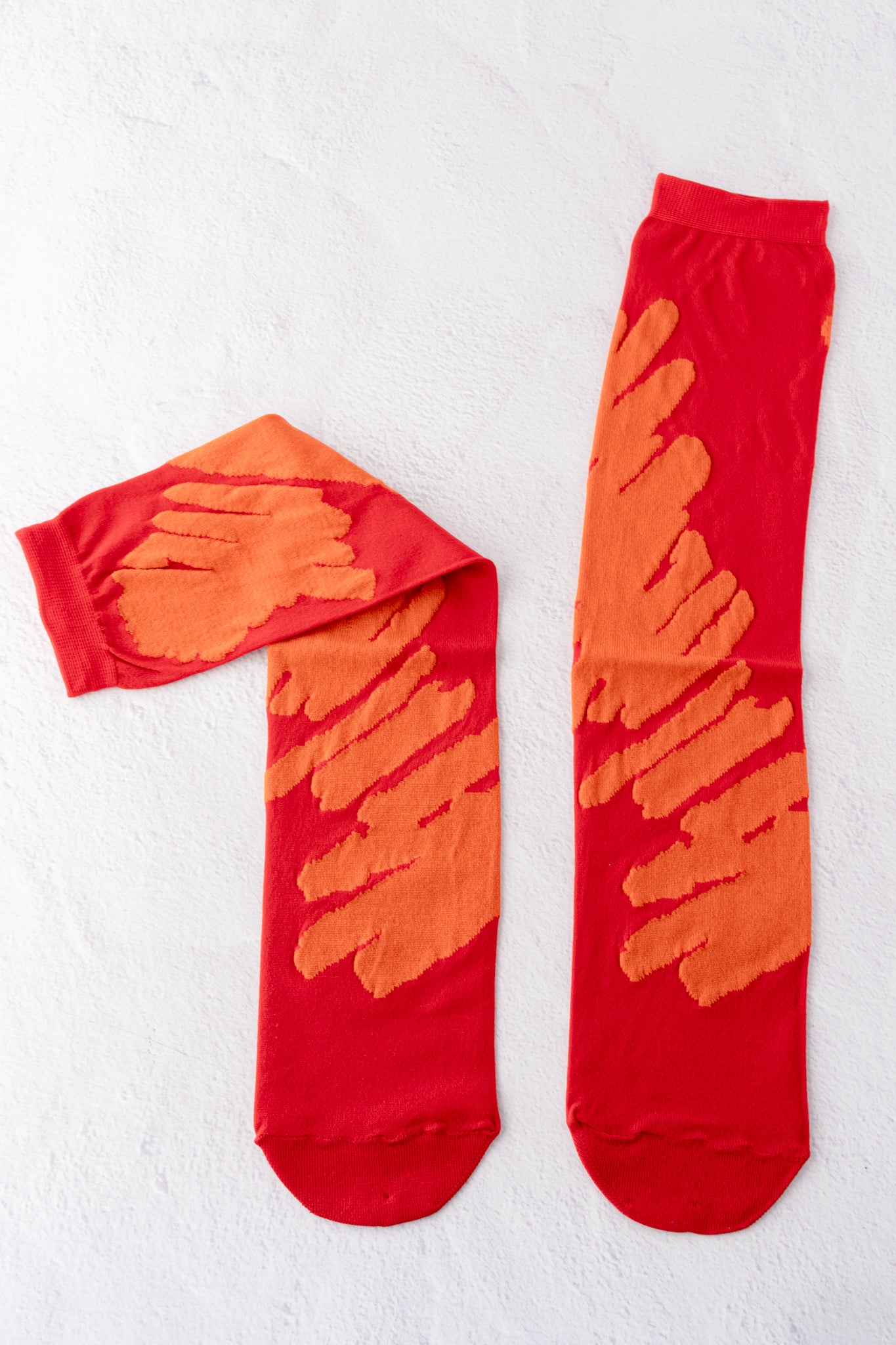 Moyuru Moy Amorphous Socks, Orange and Red