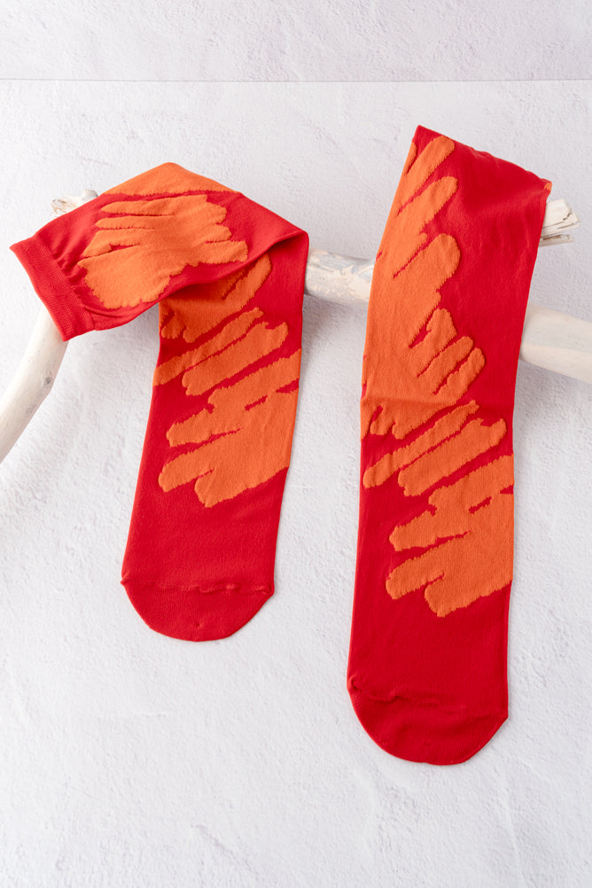 Moyuru Moy Amorphous Socks, Orange and Red