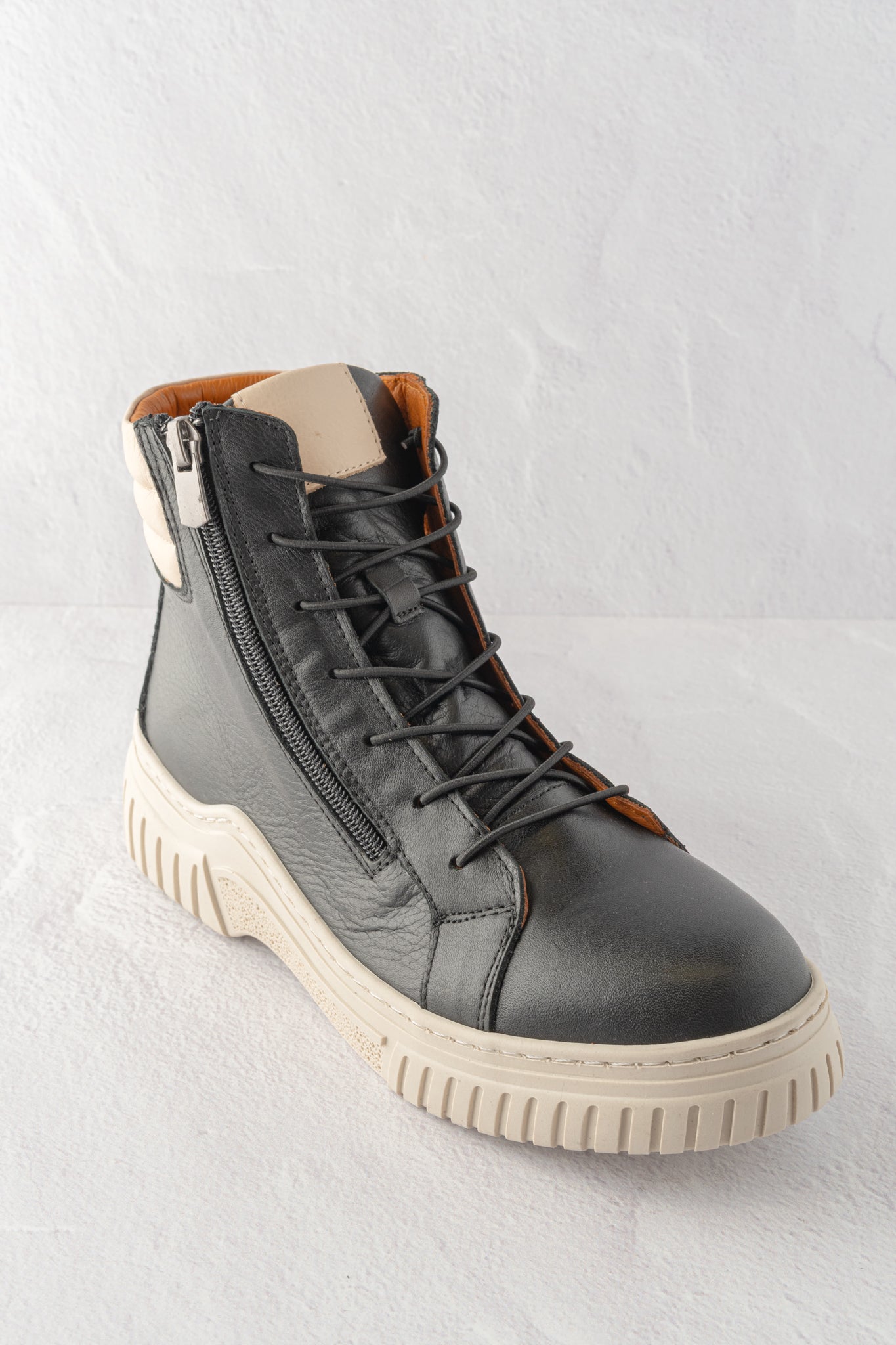 Gelato Tenor Boot, Black
