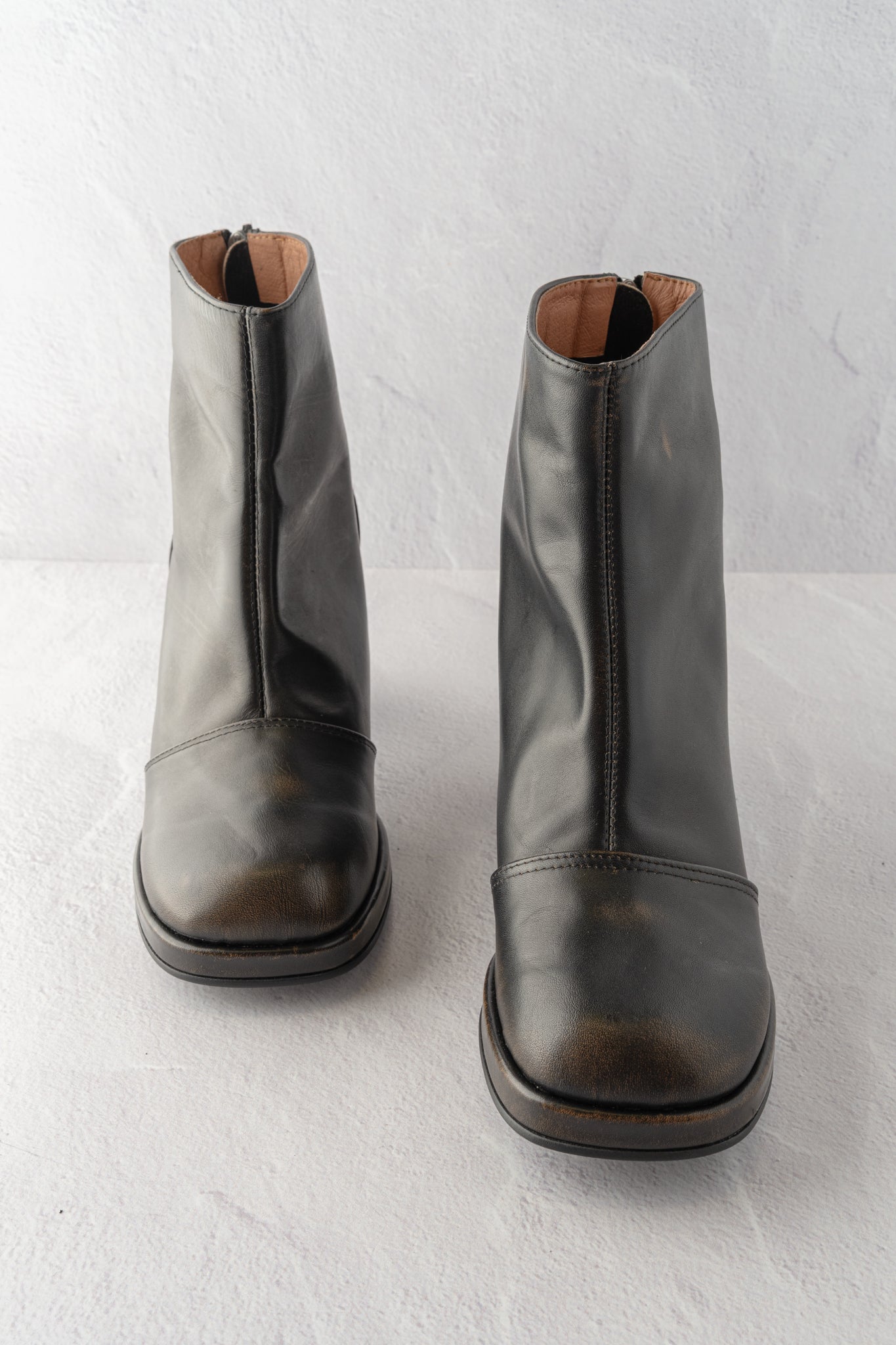 All Black Distressed Lady Boot, Black