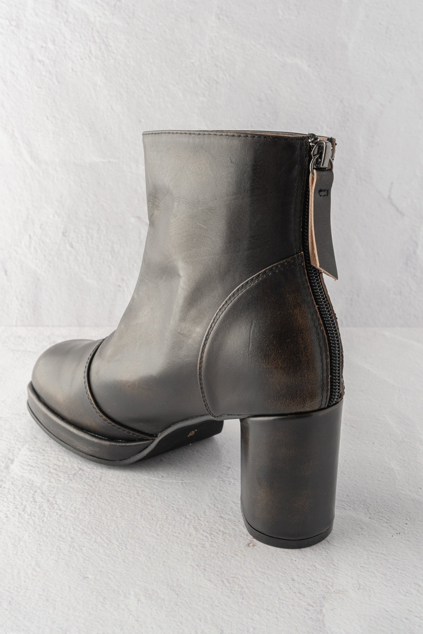 All Black Distressed Lady Boot, Black