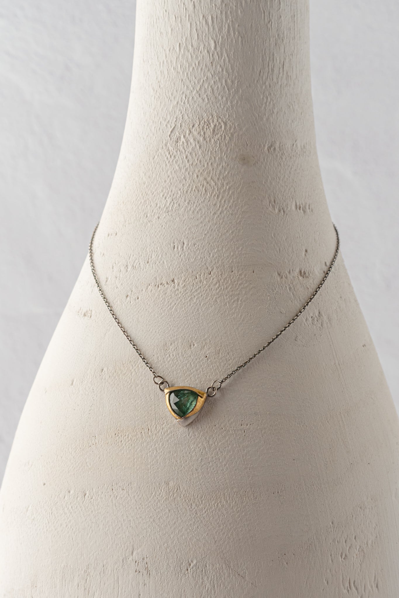Austin Titus Studio Petite Tri Fold Necklace, Vessonite