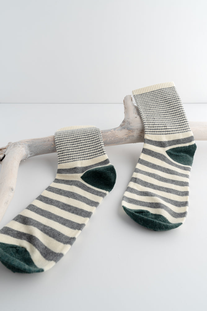 ACCITY Stripe Pattern Crew Sock, Gray