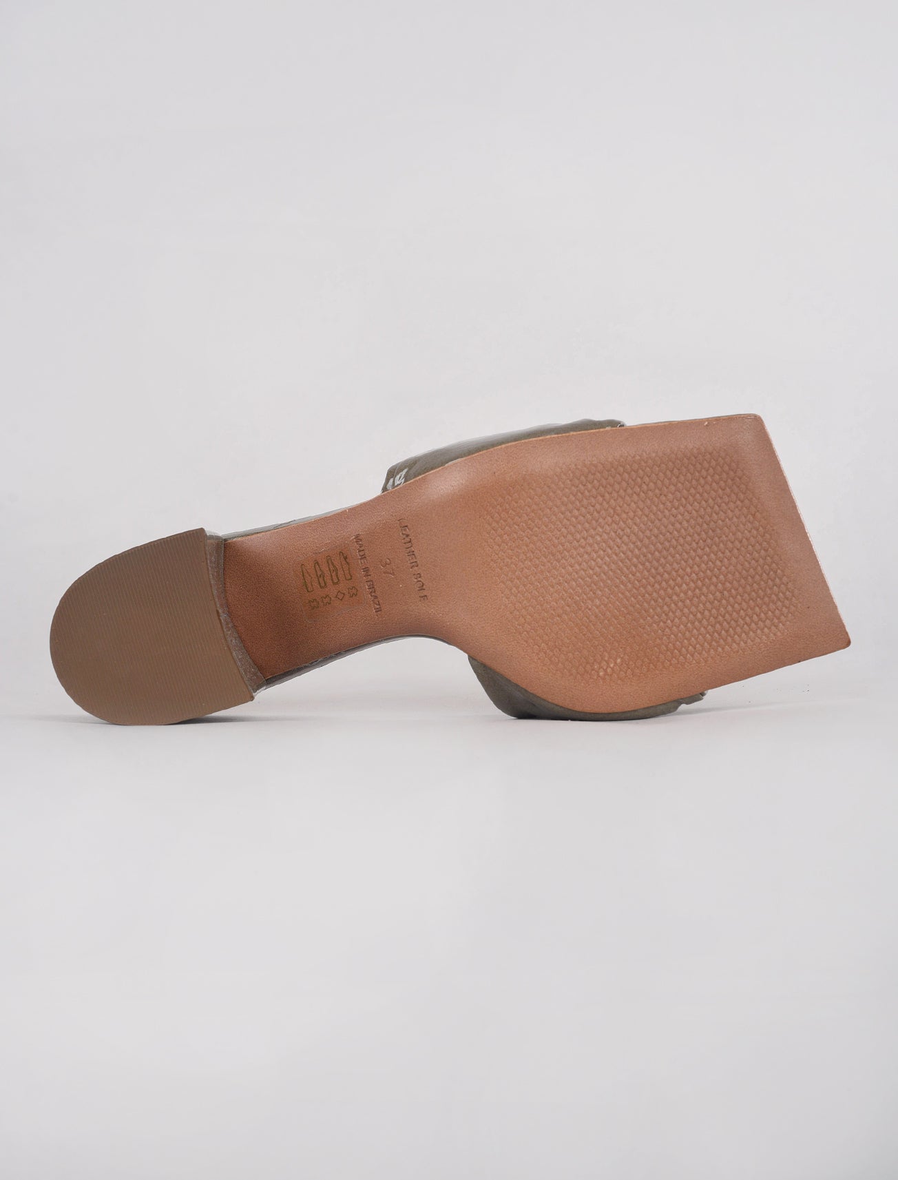 Intentionally Blank Cay Patent Sandal, Smoke