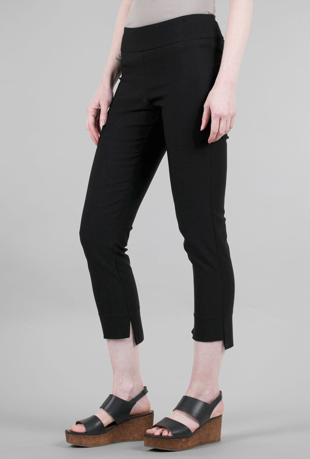 Estelle & Finn Step Hem Ankle Pant, Black