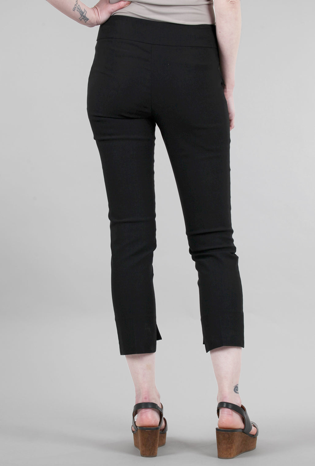 Estelle & Finn Step Hem Ankle Pant, Black