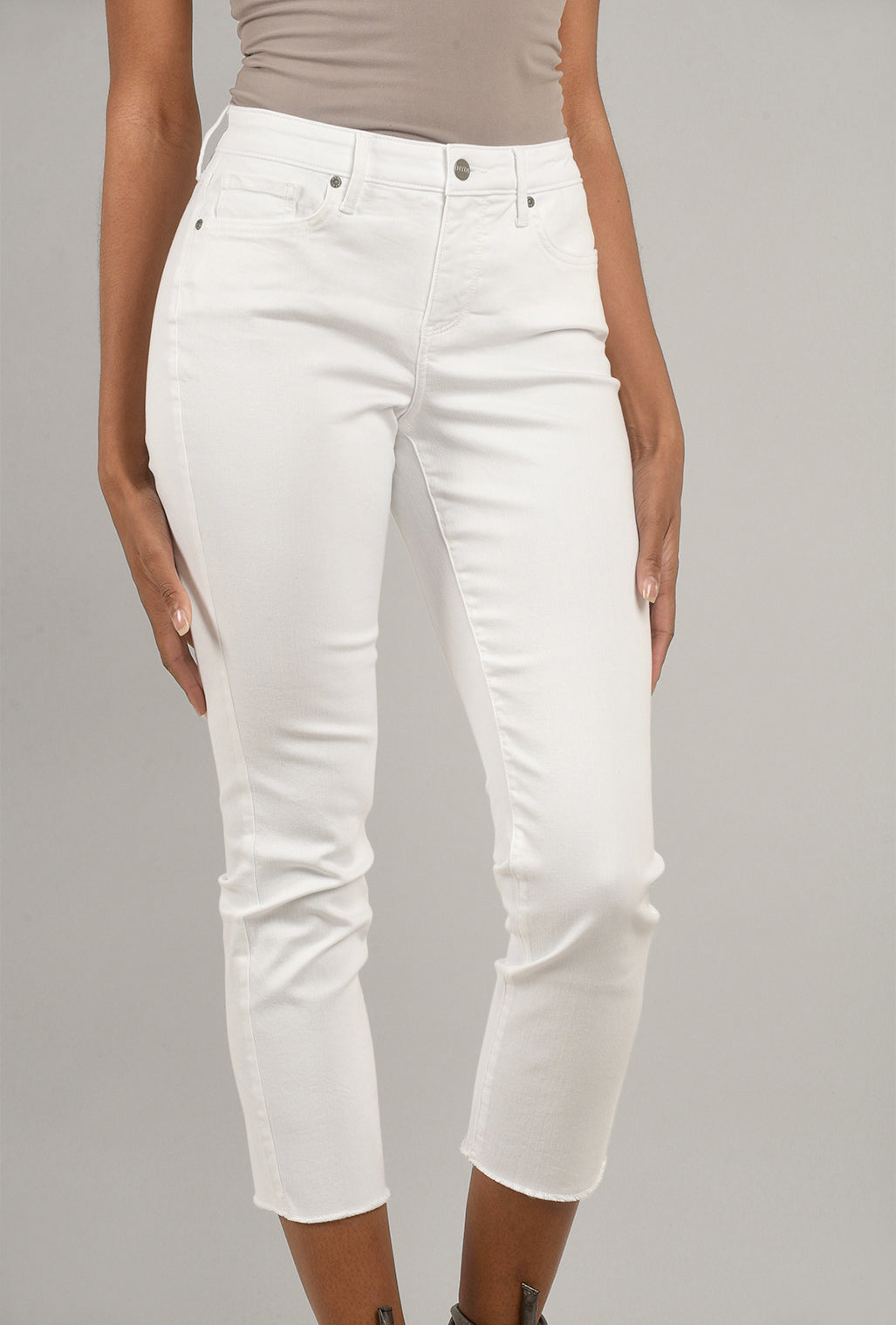 NYDJ Sheri Ankle Fray, Optic White
