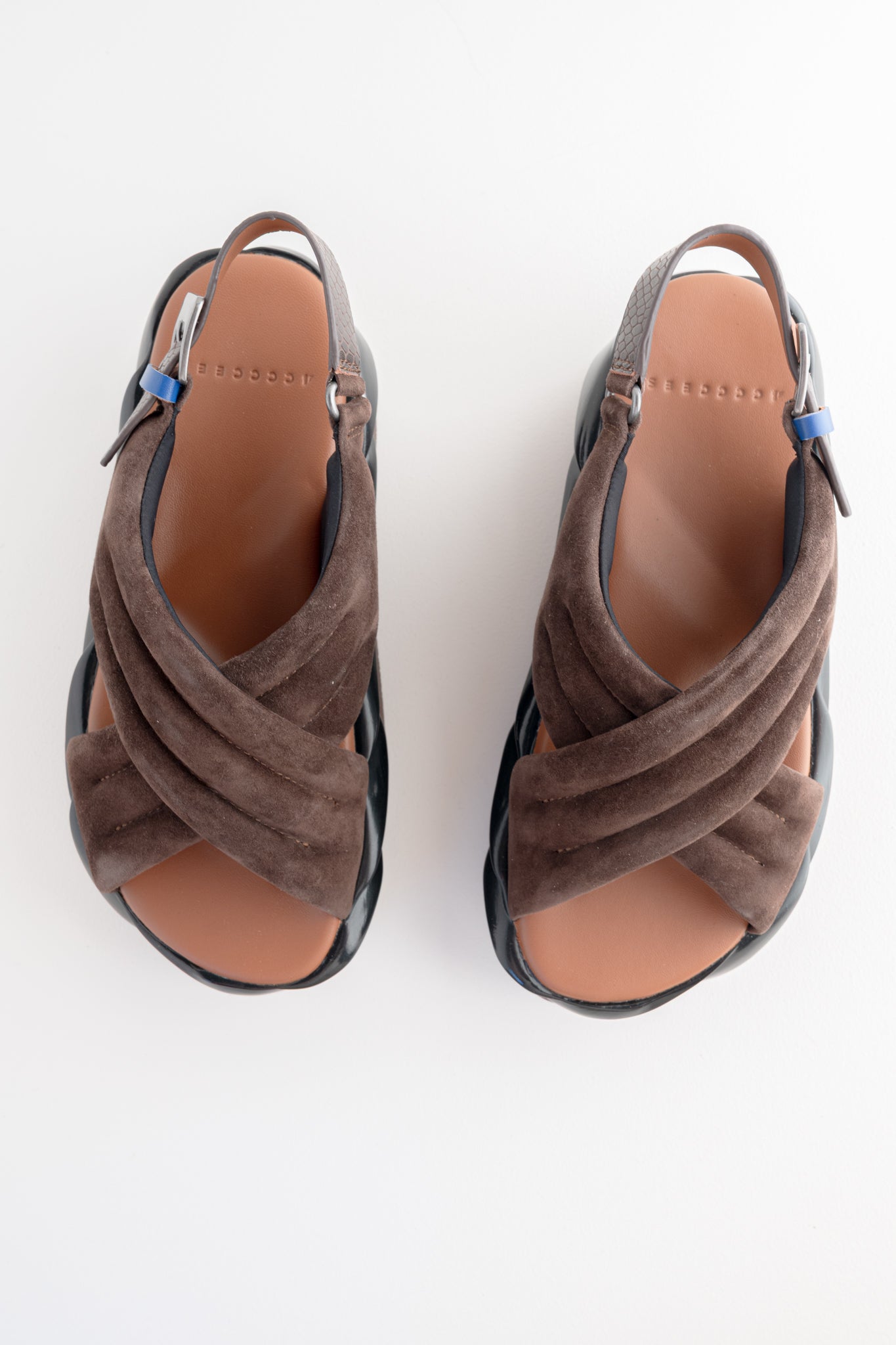 Mellow Mana, Choco Suede