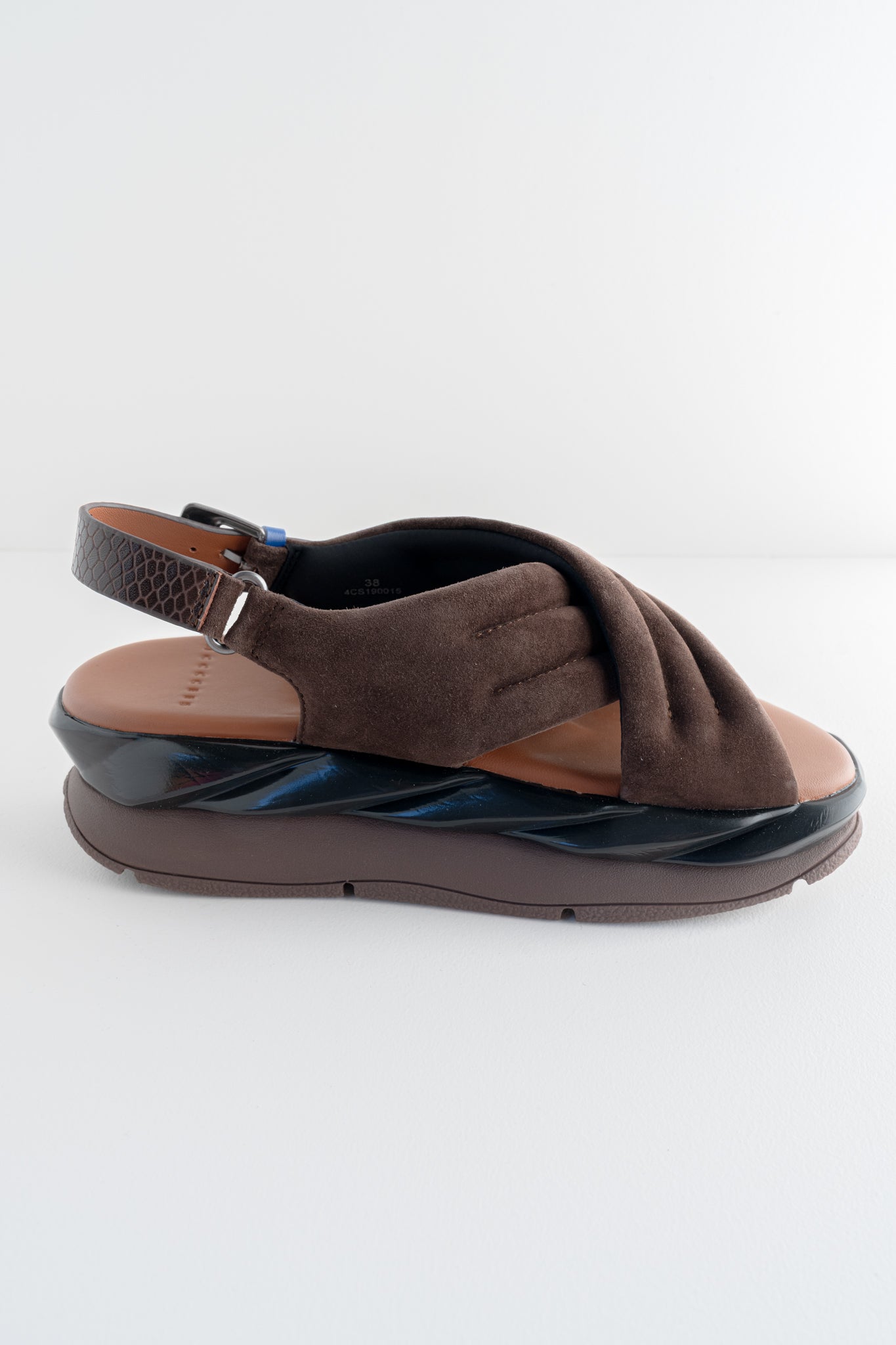 Mellow Mana, Choco Suede