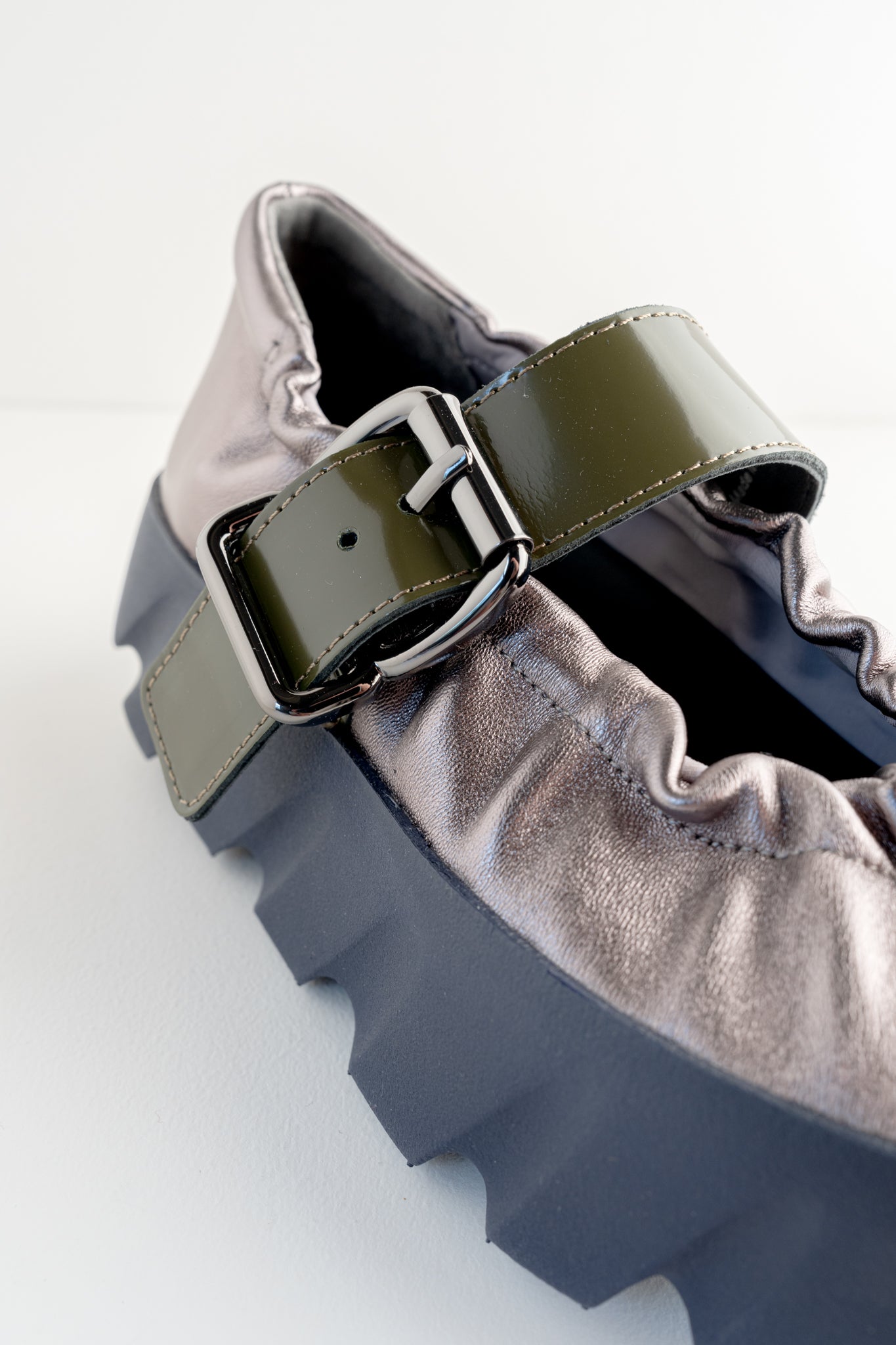 Tura Cove Mary Jane, Gunmetal Angle 7