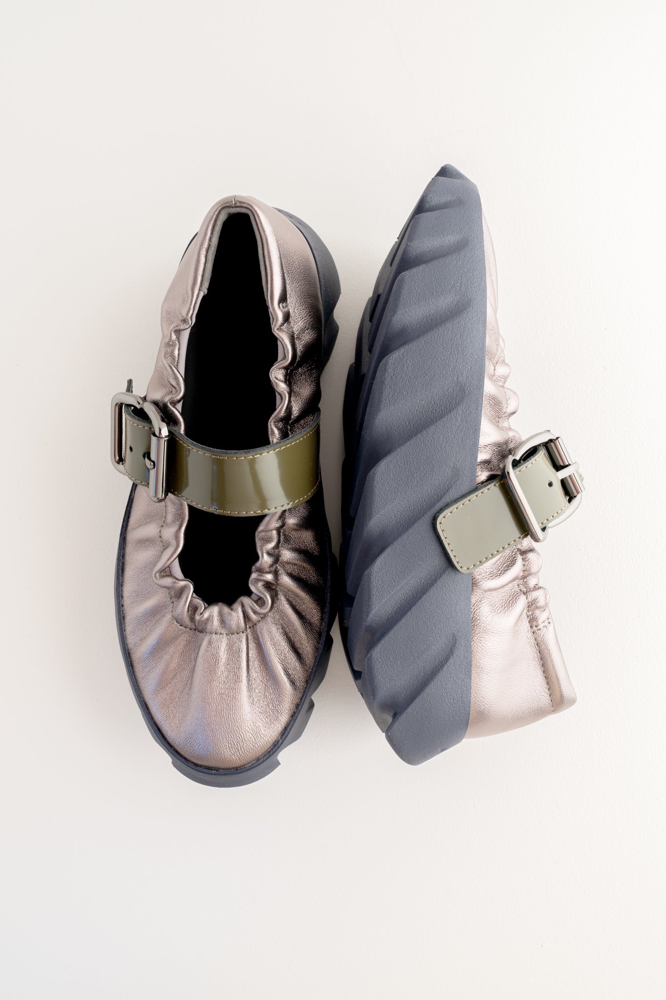 Tura Cove Mary Jane, Gunmetal